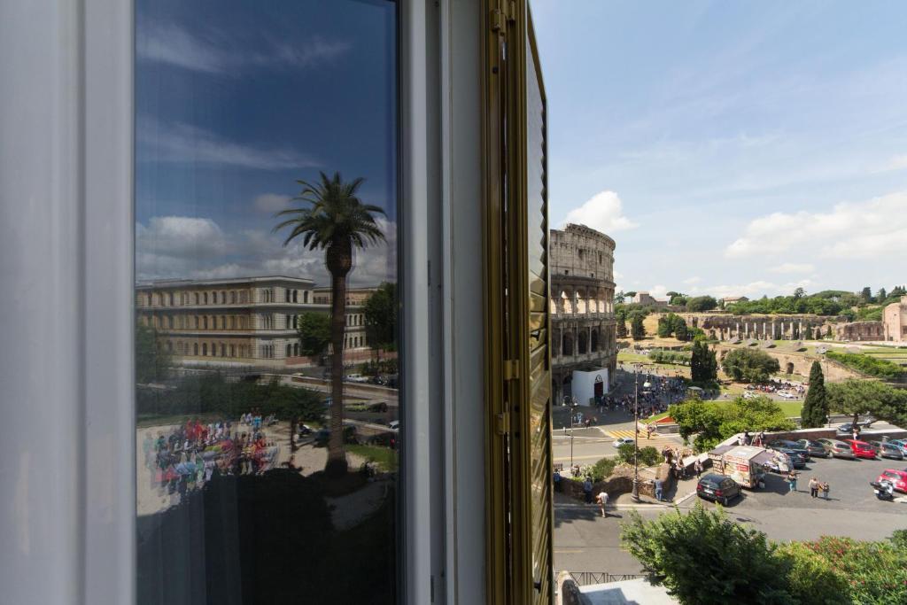 Tre R Colosseo Roma